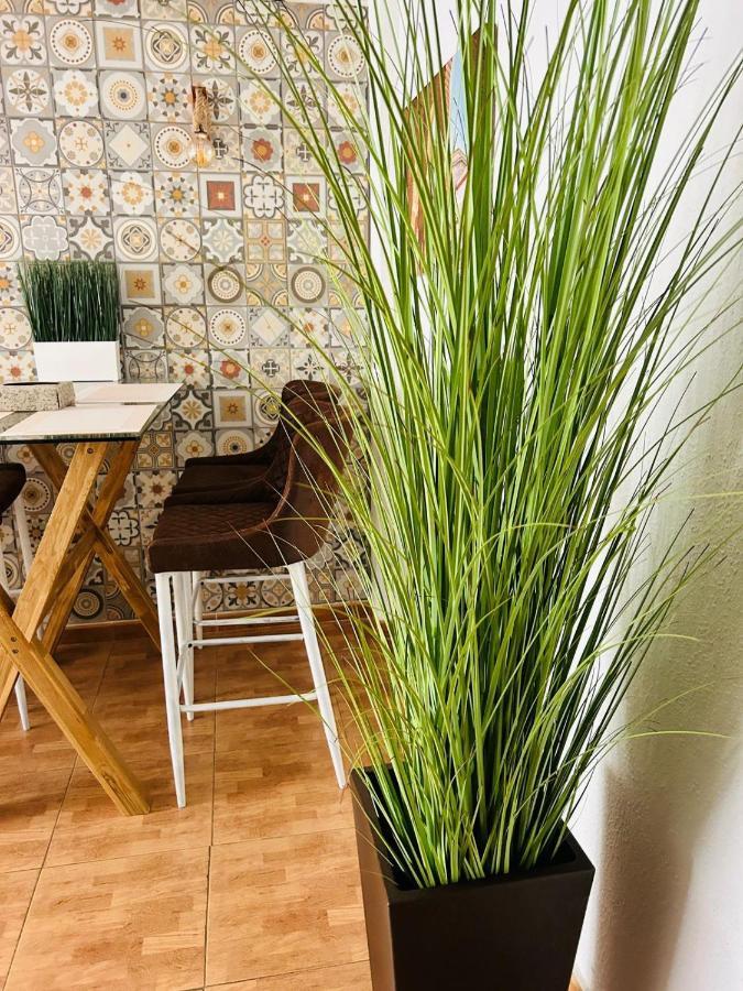 Nice Boutique Flat With Terrace Fuengirola Bagian luar foto