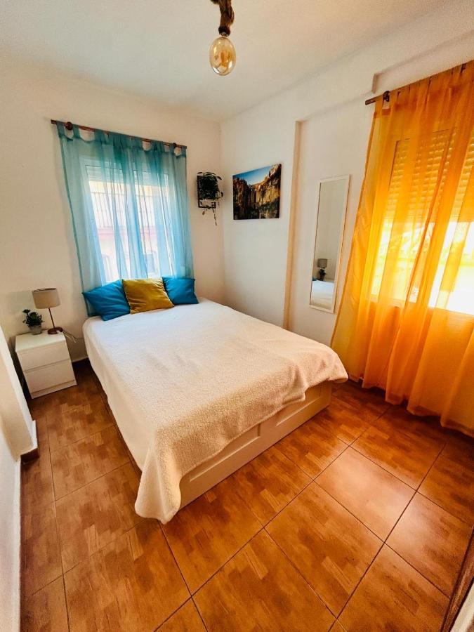 Nice Boutique Flat With Terrace Fuengirola Bagian luar foto